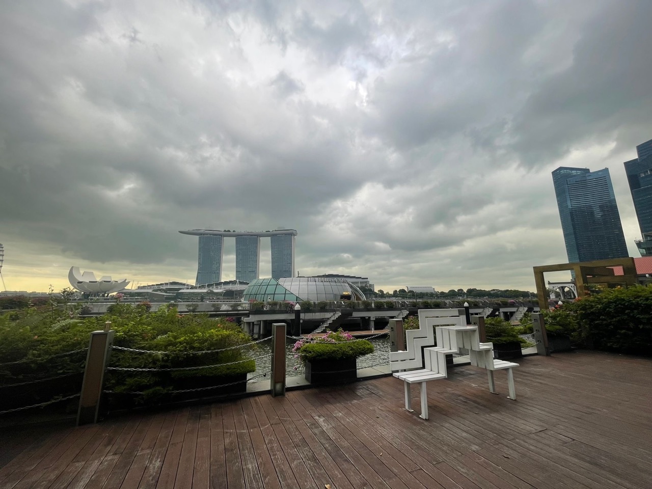 Marina Bay boardwalk with Marina Bay Sands in the background in Singapore.