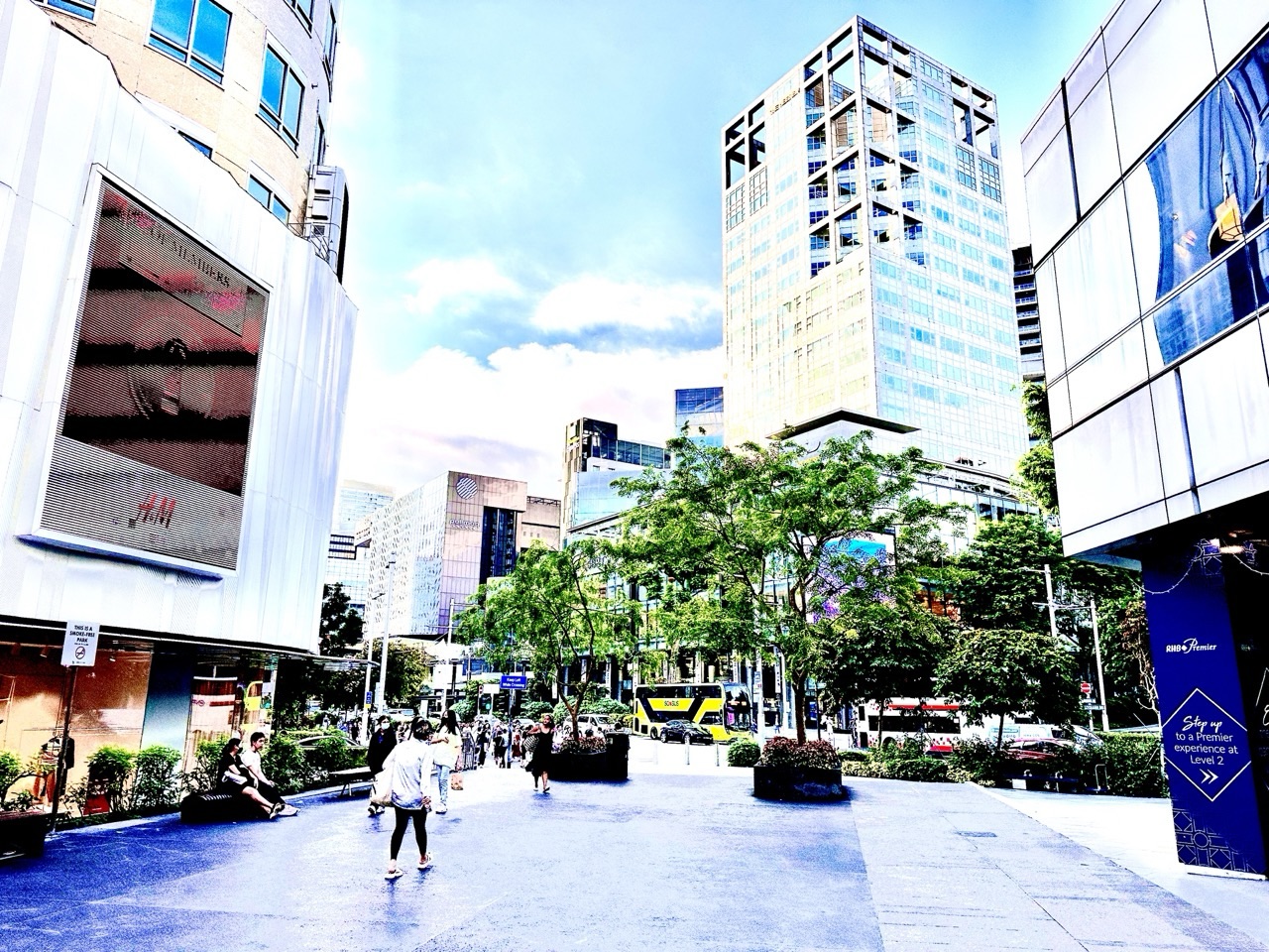Pedestrian walkway from 313@somerset toward Mandarin Gallery on Orchard Road.